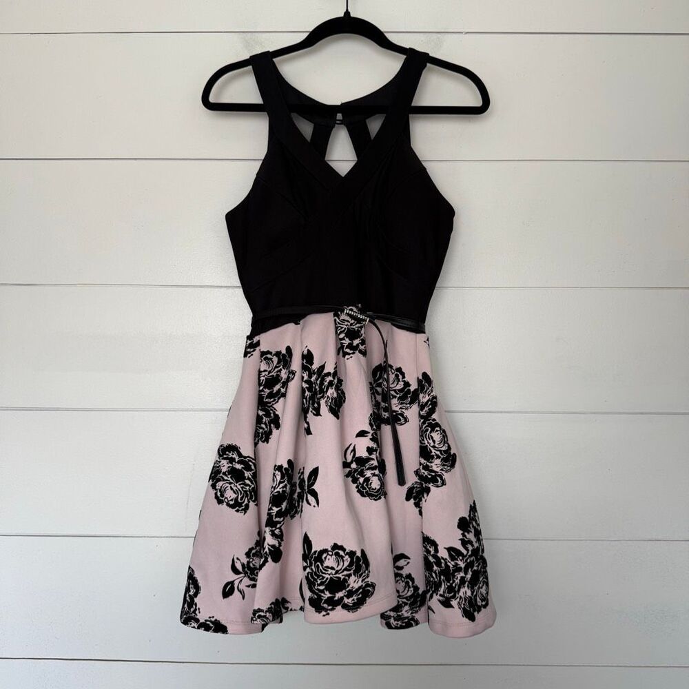 Crystal Doll Women’s 9 Black Patterned Fit & Flare Dress